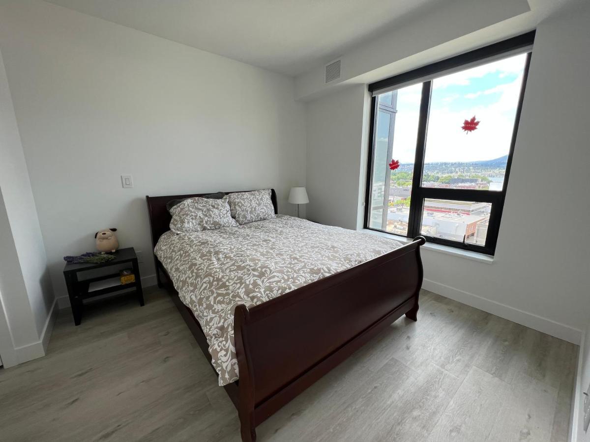 קלונה Amazing Brand New Lakeview Condo Downtown מראה חיצוני תמונה